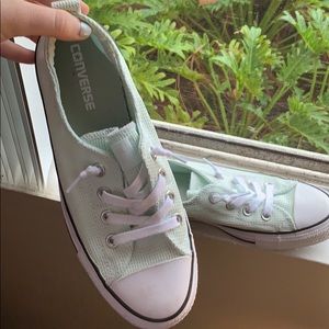 Turquoise converse